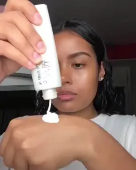 @makeupbagoficial#repost @tatiace #make #tiktok #foryou #looks #tean  #makeup