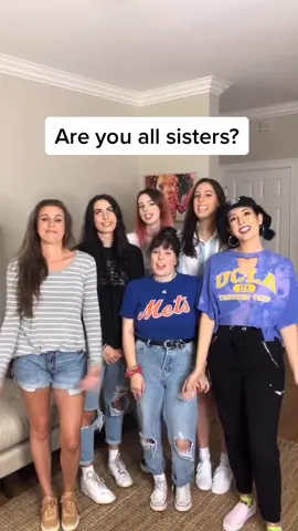 Living with six sisters! 👯‍♀️🎶 #elevenkids #BIGfamily #waitaminute #foryou