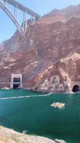 Hoover Dam! #makeitawesome #tiktoktravel #theants #fyp