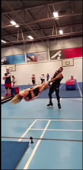 Wait for it... 😱💥 @rosieandadambgt #headbanger #skate #uktalent #uksports #worldrecord #fyp