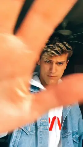 Basically the two types of guys on tik tok #thatsrelatable #noob #twosides #fyp #foryoupage #foryou