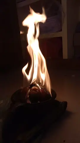 kuch notice kiya..mata ji ka trishul banta h 🙏👏#jaymataji #pageforyou #foryourpage