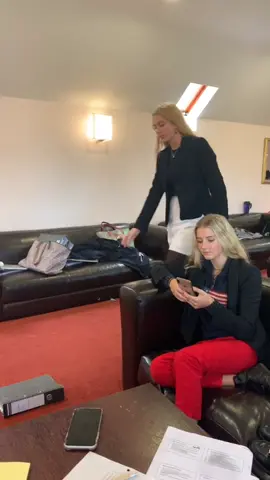 Girls school 2.0 #featureme #4u #foryou #privateschoolcheck