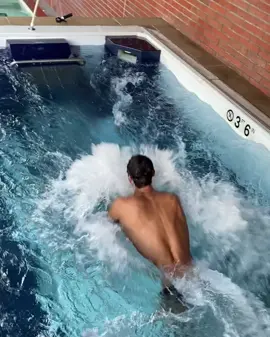It never ends!! #thisisme #swim #swimming #workout #college #dance