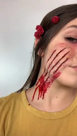 Scratched Belle 🥀 (just makeup!!!) #halloween #beautyandthebeast #makeup