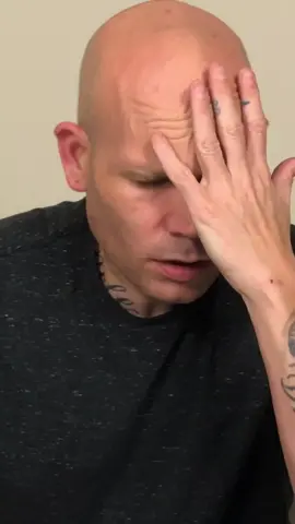 🤔 DO I HAVE 1 LIFE LEFT? 😐 #gamerproblems #gamerboy #supermariobros #tiktokpartner #viralvideo