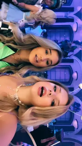 NYX after dark event😛💕 @jennahleland @windsorstore @nyxcosmetics