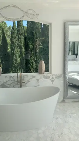 Bathroom goals! #riseandshine #design #bathroom #mansion #goals #luxury #Love