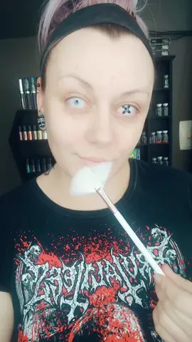 yeah I changed my mind on the contacts 😂 #halloween #halloweenmakeup #gothgirl #zombie #zombiemakeup #popartmakeup #popartzombie