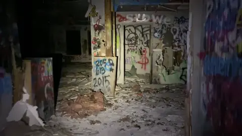 #wideangle #abandoned  physicians recovery center #alone #halloween