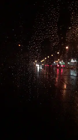 هي الليالي غيّرت طبع الأحباب ولا البلا بأحبابنا .. ياليالي؟#اكسبلور #ابها
