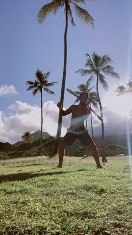 Beautiful day in hawaii.🌴 #fyp #fireknife