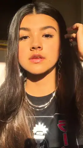 r we in love yet 🥺 #fyp #foryou #foryoupage #BornToGlow #trending #viral #featureme #4u