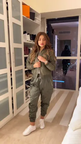 #fashiontok #dailyoutfits #foruyou  اي لوك عجبكم اكثر ؟ ❤️