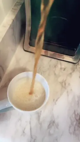 Good morning, time to carbo load. ☕️🤎 #goodmorning #coffee #morningroutine #breakfast #foryou #virał #wakeup #lovers #food #Recipe #yummy #tikttok