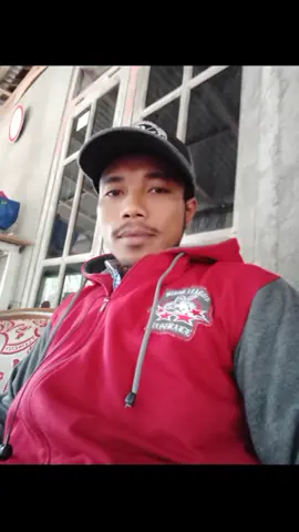 lagi pusing