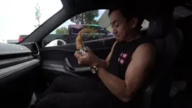 eating inside your car is a sin #carguys #projectcar #foryou #fyp
