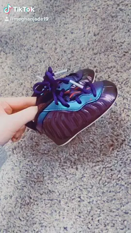 Scarlett is rocking her Foamposites💜 #shoechallege #babyedition #foryou #foryoupage #foryourpage #baby #babygirl #babylove