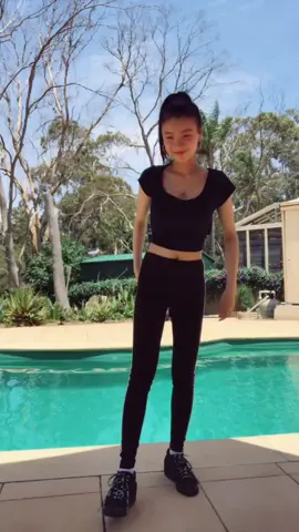 I moved to a new house 🏡 #fyp #foryoupage #foryou #dancchallenge #newhouse