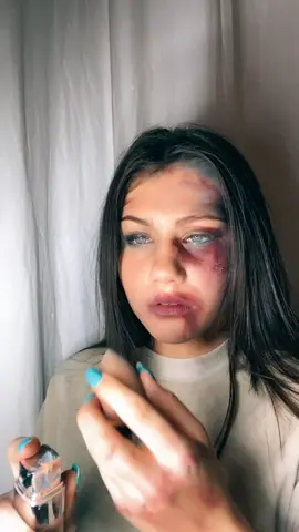 POV : j’essaye de cacher ce que tu m’as fais en me persuadant que ce n’est pas de ma faute
