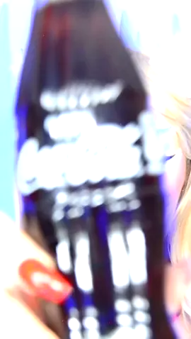 Who’s excited?! 🎄 #fyp #foryou #foryoupage #christmasmakeup #polarbear #25daysofchristmas #makeupartist #creativemakeup #makeup #mua #cocacola