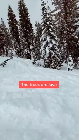 Skrrrrt 🥶🥶 first powder day of the season esketit #snow #sports #foru #fyp #OhYEAHChristmas #HolidayBeat #snowboarding