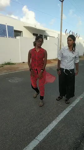 local ehh... 😂@hell_queen_ #trending #dancer #karupalazhi #lidzz #blackqueen #lovefailure#lidiya