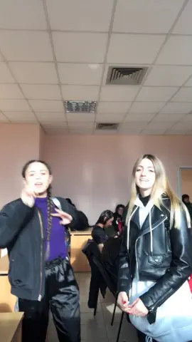 Ma il mio ciuffoo😤😤