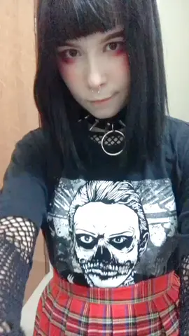 Invoco as e-girls jkkk QUE VERGONHA