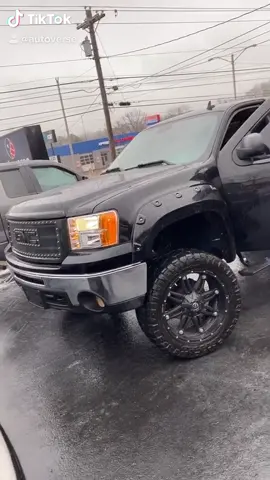 #lifted #liftedtrucks #gmc #gmcsierra #finance