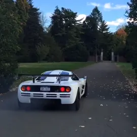 Mclaren F1 - 25 Million Dollar Car🤫 #hypercar #billionaire #dealbreaker #foryou #viral #mclaren #f1