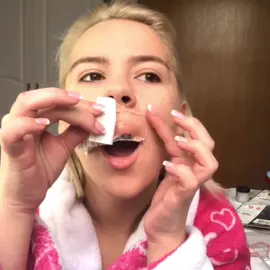 HUGE prosthetic lips #makeupfleek #prostheticmakeup #botoxchallenge #botoxmakeup #makeupfunny #funnymakeupchallenge #fullfunnymakeup #botoxchallenge