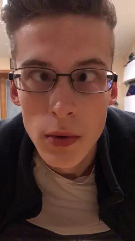 Thanks for 300k!!! 🥳🎉 #transition #dance #fyp (Responding to all comments)