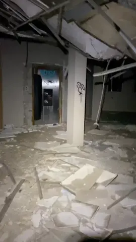I wasn't able to get the loot #urbex #abandoned