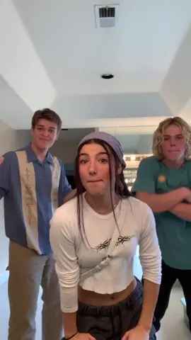 😳😳😳😳 @charlidamelio @jack.wright