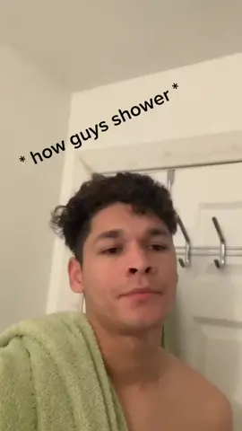Some of y’all females built different 🥴#fyp #foyoupage #singleladies #showerchallenge #showerthoughts #makemefamous #greenscreen