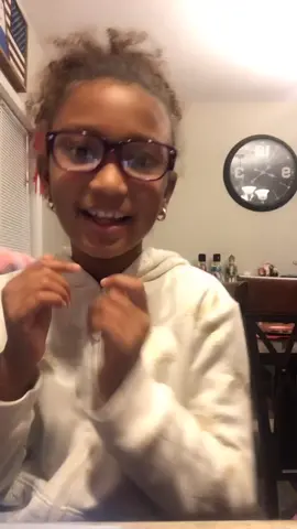 #eyeslipsface #sheispretty #myneiceissocute #springfieldil #SpotifyWrapped #momlife