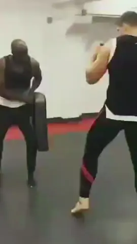 Rico showing how powerful his low kicks are. #kickboxing #christmas #muaythai #tiktoktradition