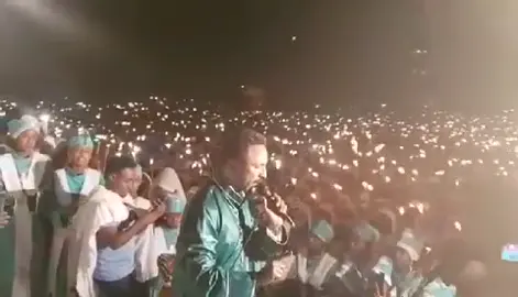 #ethiopianorthodoxmazmur #farfaanaafaanoromooorthodox Tewahedow Haymanote yetente nsh ye enate Ena abate elililllllee ❤️❤️❤️🙏🙏🙏