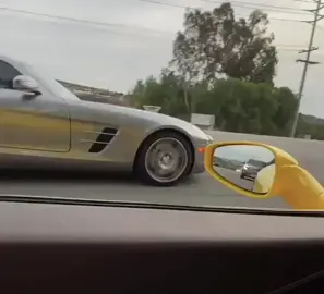 Who won this race?!! #exoticcars #madwhips #exoticcar #amazingcars #superfast #mclaren #lamborghini #ferrari #supercar #fyp #drifting #wintersports