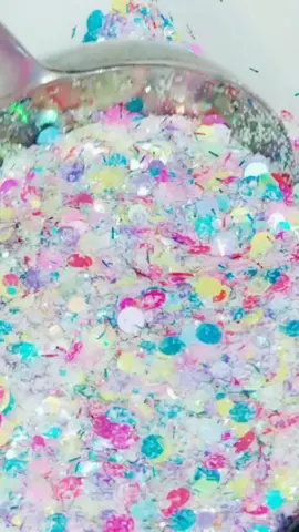 The sweetest dreams glitter and sparkle#ohshiny #glitter #sparkle #glittertastrophe #glittermixing #glittermixes #SmallBusiness