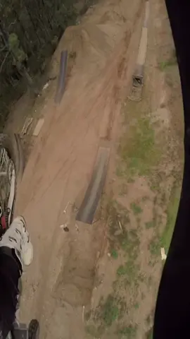 Enjoy the view 😏 #sydney #australia #flying #motocross #fmx #2020 #sendit #dirtbike #fyp #foryou #foryoupage #tiktok #nye #newyear