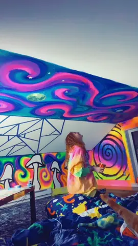 i just wanna be surround by Art!🌈🌀🥰🎨 #tiktok #trippyart #painting