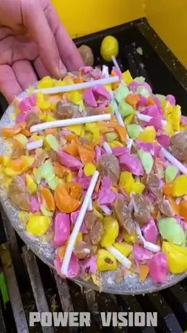 Shredding 100 Chupa Chups #experiment #science #tests #sciencemoment