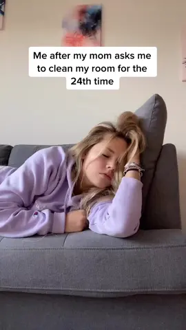 Anyone else do this?😂ft Ellie at the end