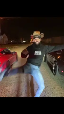 Who do y’all think won?! 😳🤔 @danrue #cars #speed #racing
