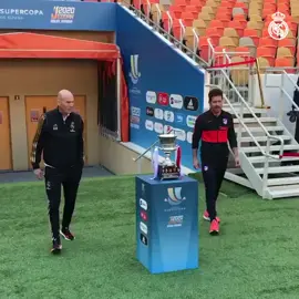 Zidane v Simeone #supercopa #realmadrid #atleticomadrid #football #final #sport #spanish #halamadrid