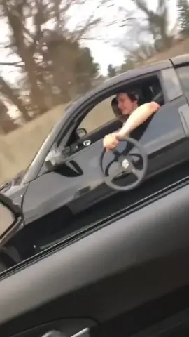 I dropped the steering wheel on the highway later that day😳😅 #nohands #jesustakethewheel #fyp #foryoupage