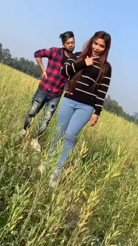 amr barir pase uki mare💕🥰#UnlockvivoV17 #tiktokindia #kolkatamuser #cuttyguddi123 #bengalisquad #bengalimuser #viral #fyp #duet @subhamrana