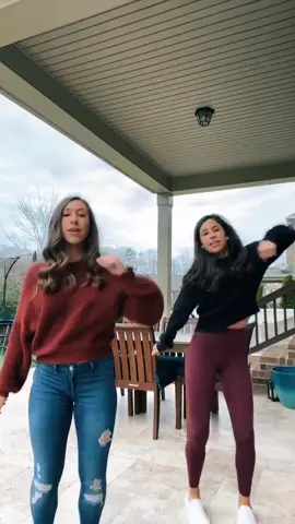 POV- your my neighbor seeing me do the TikToks outside for the 3rd time this week ( also I didn’t know the dance sorry✌🏻✌🏻)